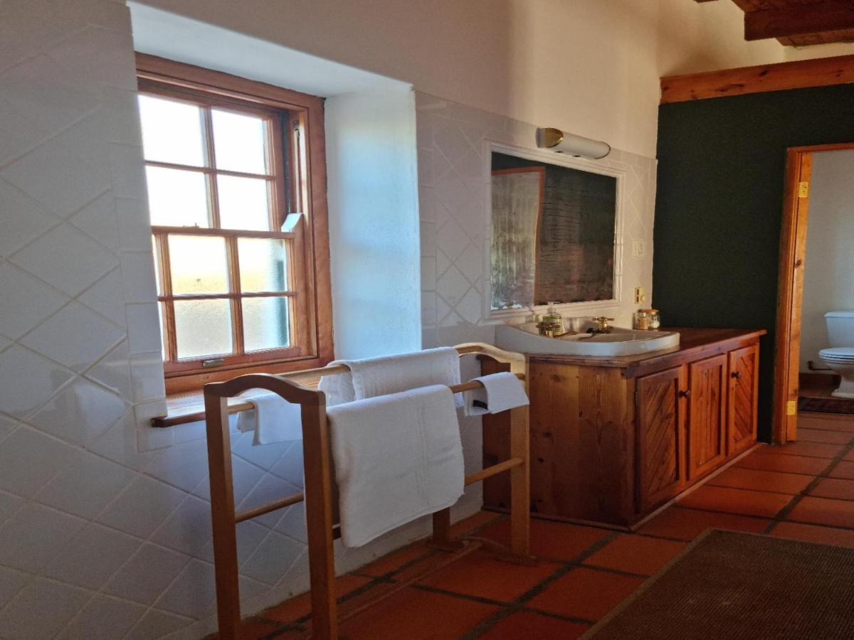 Red Mountain Ridge Karoo Oasis And Guest Farm Apartment Buffelskloof Exterior photo